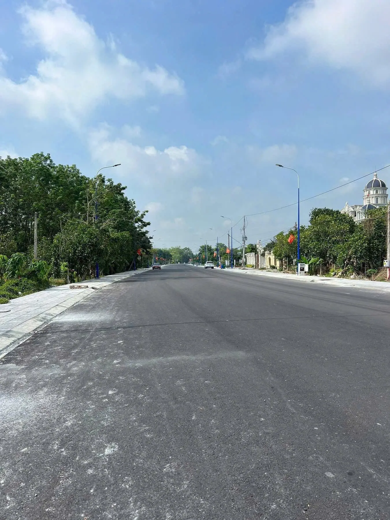 Bán đất mặt tiền đường Lê Duẩn, Chơn Thành, Bình Phước (cũ)