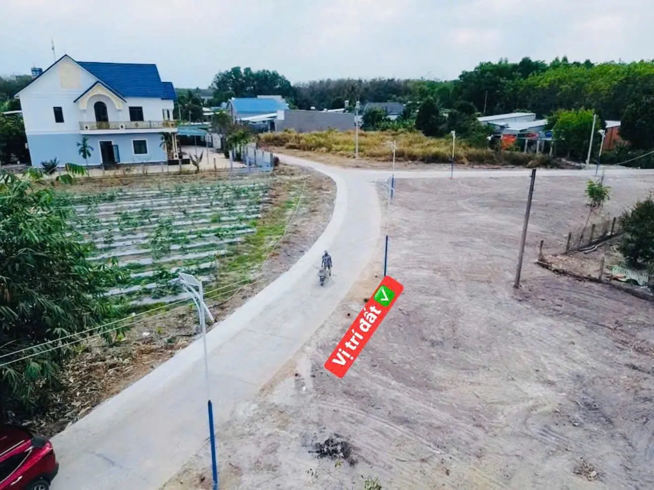 Cần bán 4 lô đất đường số 33, phường Minh Hưng, Đồng Nai